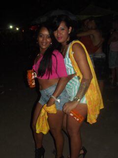 Oktober 10 Anos